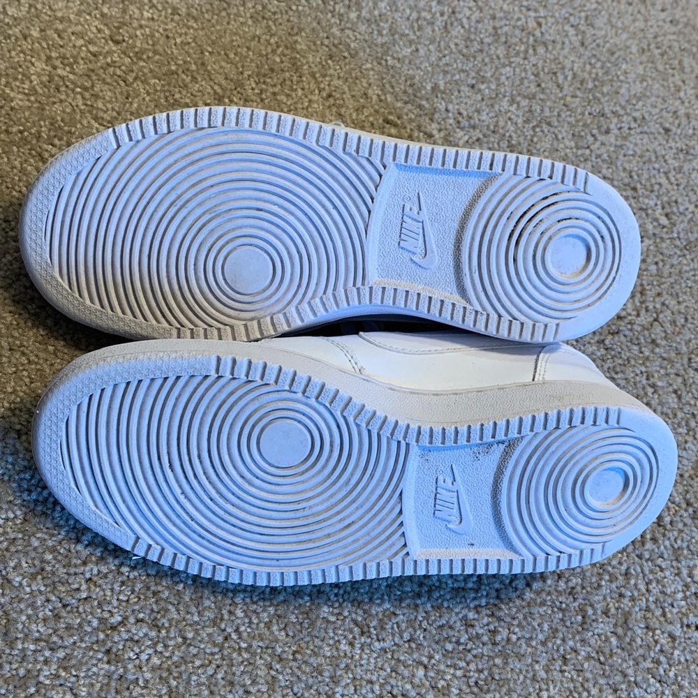 Nike Court Vision Low Next Nature Sneaker - Women's 6 - Picture 6 of 9